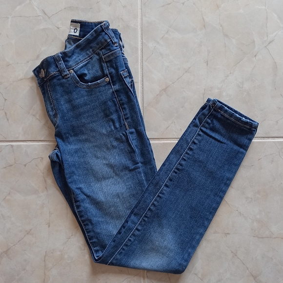 Garage Skinny Jeans - Picture 1 of 4